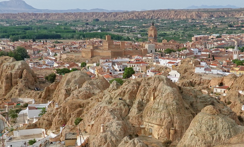 Guadix (Granada). Historia, monumentos y la mayor ciudad troglodita de Europa. - Recorriendo Andalucía. (59)
