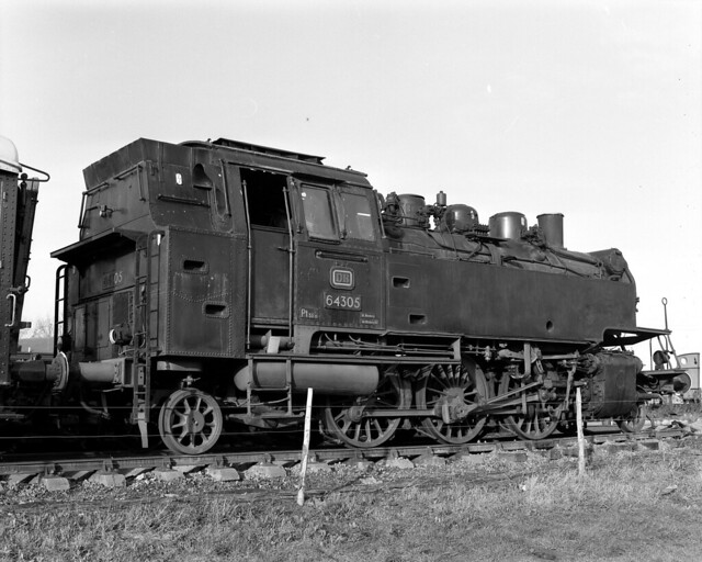 DB 2-5-2T 64 305 at Wansford. Nene Vally railway 1993