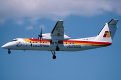 Air Nostrum (Iberia Regional) DASH 8Q-315 PH-DEJ BCN 18/05/2002