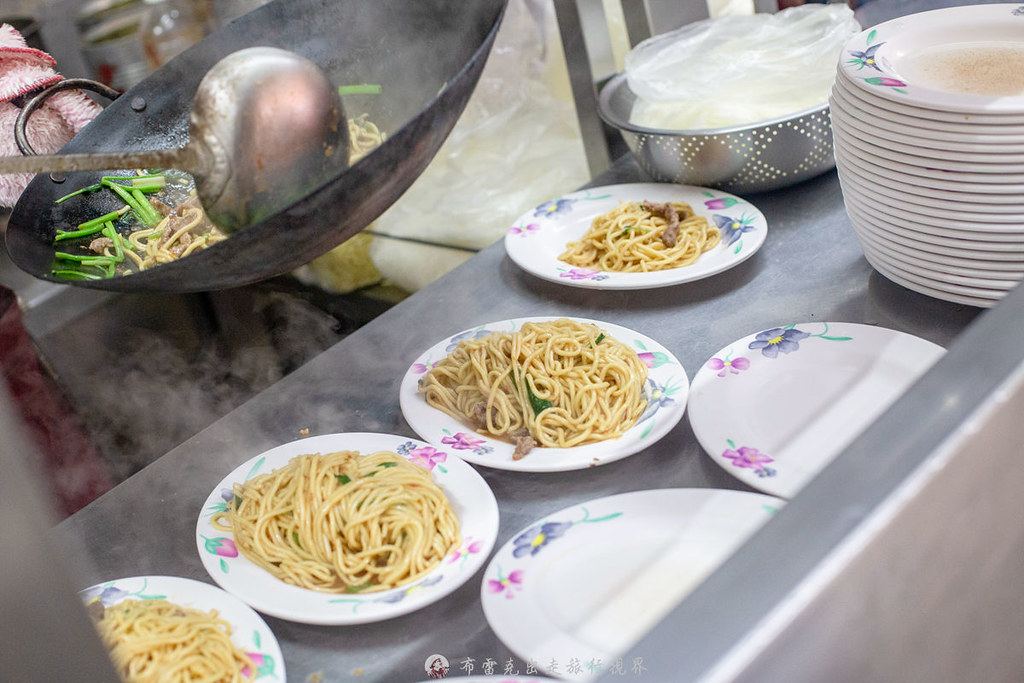 新東街美食,台北牛雜湯推薦 @布雷克的出走旅行視界
