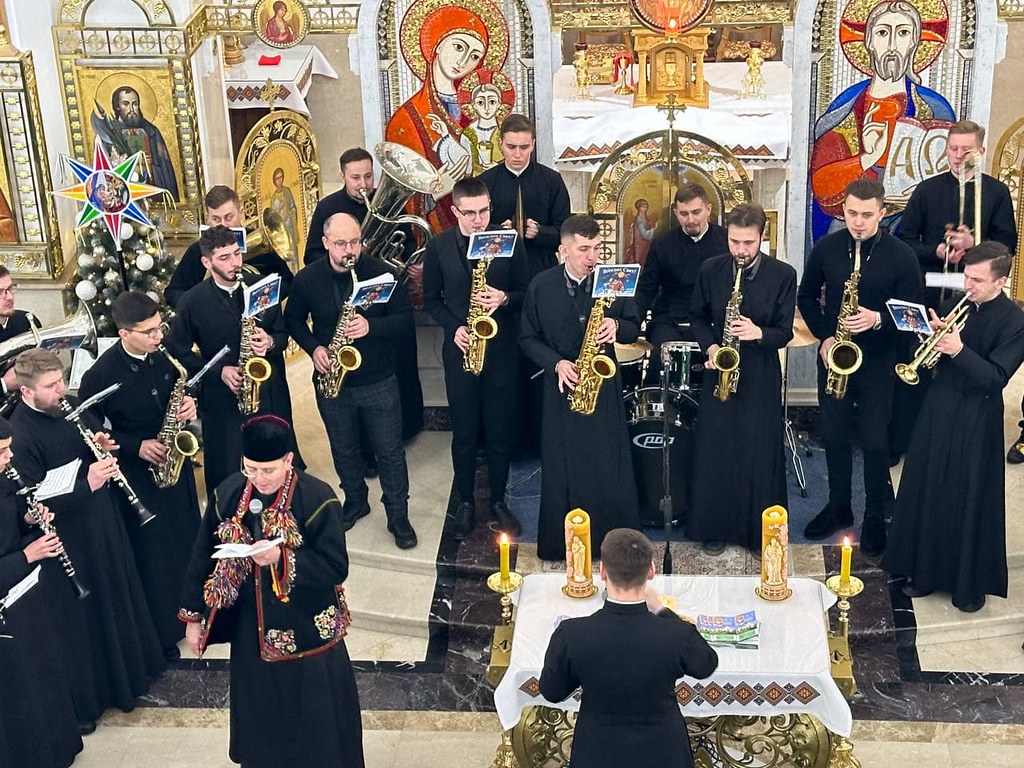 Ucrania - Villancicos con la orquestra en Ivano-Frankivsk