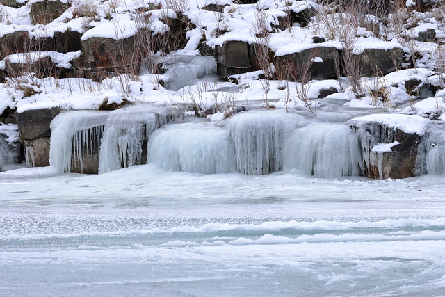 Naches River icicles