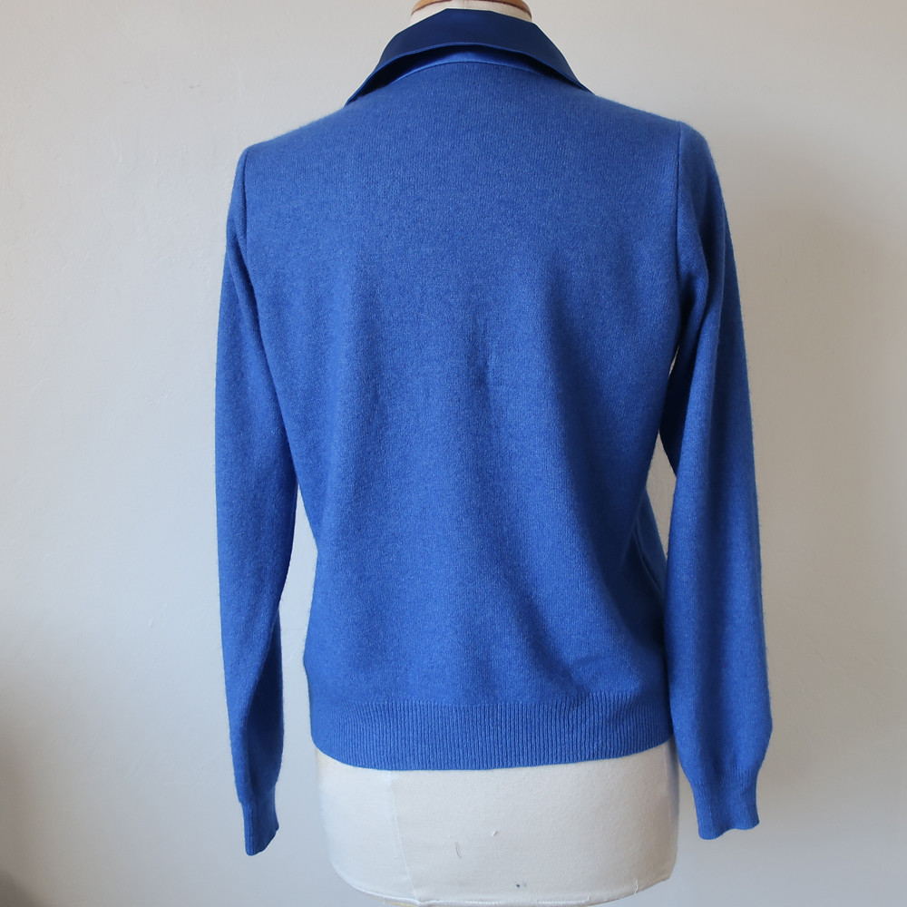 blue sweater back