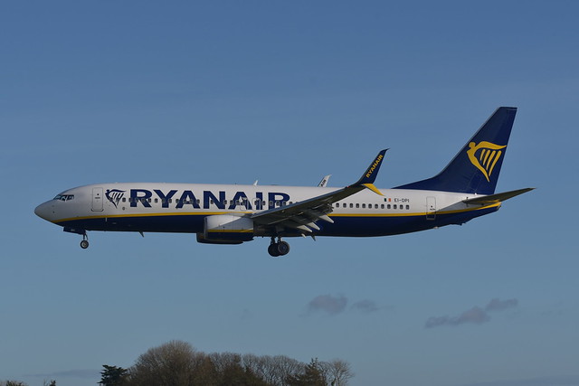 Ryanair Boeing 737-8AS EI-DPI