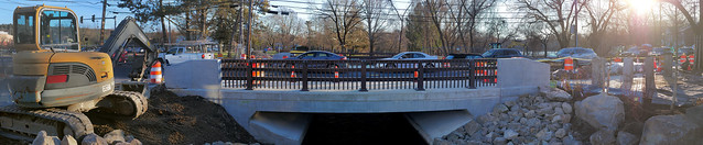 Lake Street bridge (open for traffic), Winchester - 2023 December 15