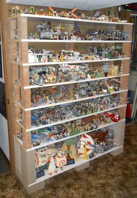 Lego Star Wars Rack - January 2024
