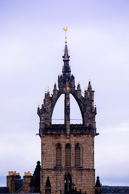 Towering Splendor in the Heart of Edinburgh