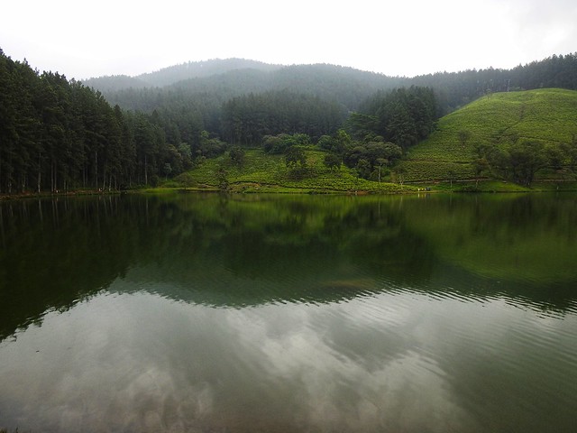 Sembuwatte Lake, Sri Lanka