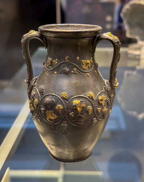 1st c. CE Roman silver vase, with gilding