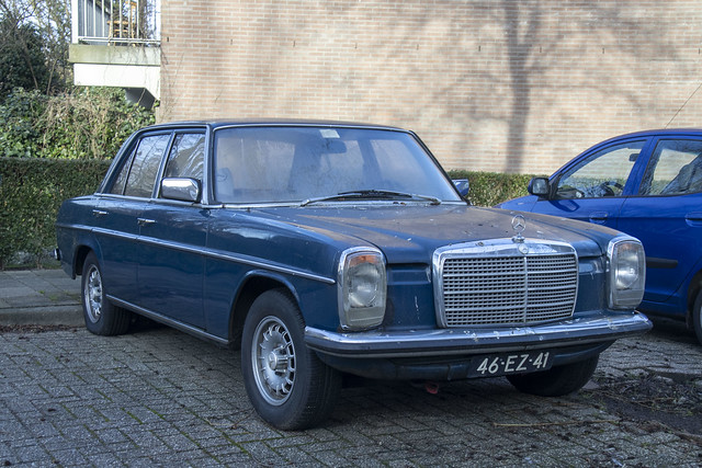 Mercedes-Benz 230-6 (1975)