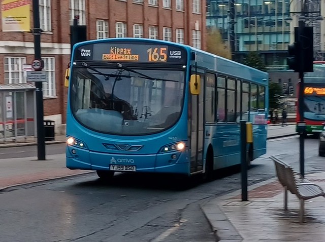 Arriva Yorkshire 1453 - YJ59 BSO