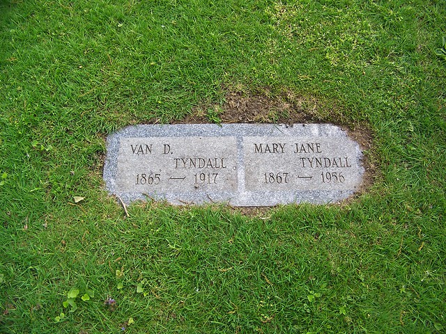 Van D And Mary Jane Tyhdall