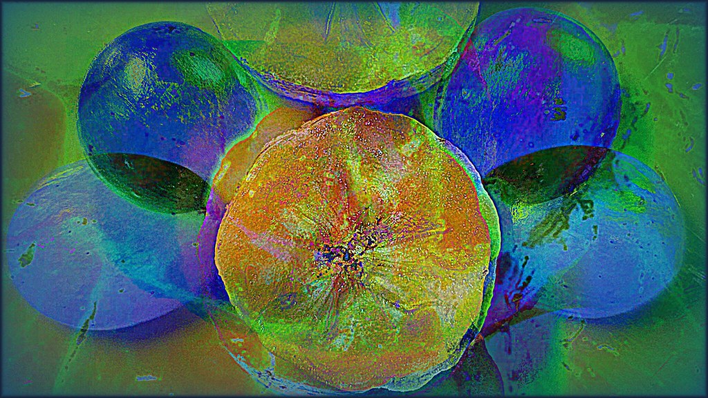 durchsichtige runde Früchte / transparent round fruits / frutos redondos transparentes / 透明圆形水果 / прозрачные круглые фрукты / पारदर्शी गोल फल