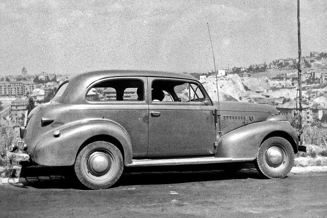 1939 CHEVROLET Master 85 2-Door Town Sedan