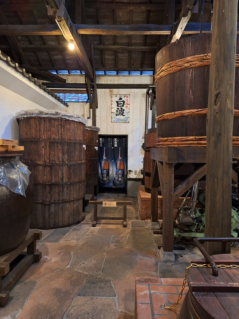 日本：薩摩酒造 花渡川蒸溜所 明治蔵 ● 木桶蒸溜器
