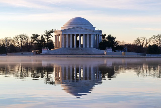 Tranquil conditions at the Tidal Basin (Jan 27)