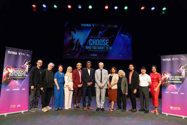 The TUTAS family comprising the best of the best in their field including partners – Taylor’s University, The Actors Studio, ASK Dance Company and Young Choral Academy – as well as esteemed lecturers.