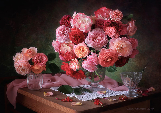 Still life with a bouquet of garden roses
