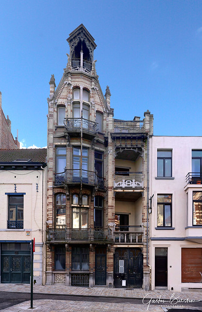 Maison Van Dyck, style Art Nouveau , Boulevard Clovis aux nos 85-87, Brussels, Belgium