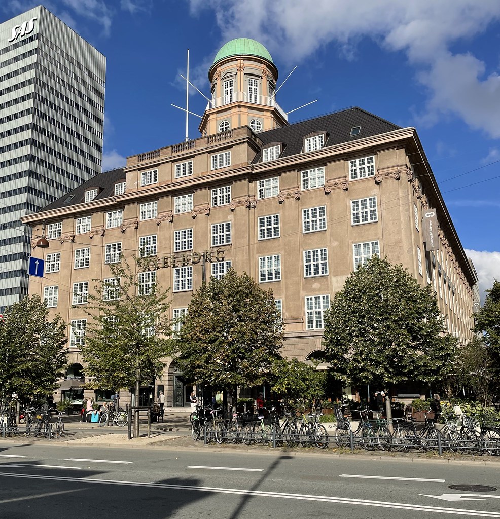 Axelborg (Copenhagen, Denmark) | Copenhagen (København in Da… | Flickr