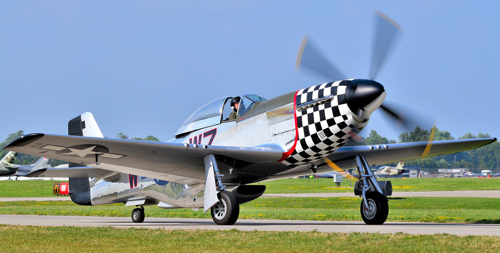 North American P-51D Mustang NL51ZW N51ZW 472927 USAAF and USAF 44-74453 W-WZ Frances Dell