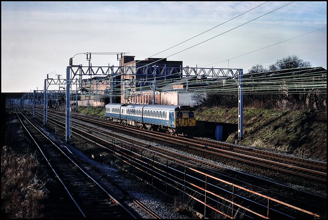 Speke, Merseyside, BR AM4 304029 (15.28 Liverpool Lime Street - Crewe) February 11th 1991.