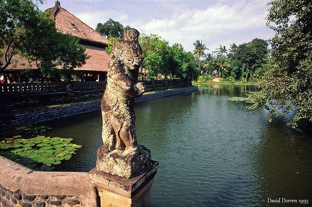 1995.22-26b Beautiful Bali 1995, Pura Taman Ayun (Taman Ayun Temple) Mengwi