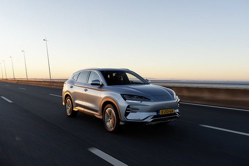 Gama BYD recebe o SUV SEAL U em Portugal nos próximos meses