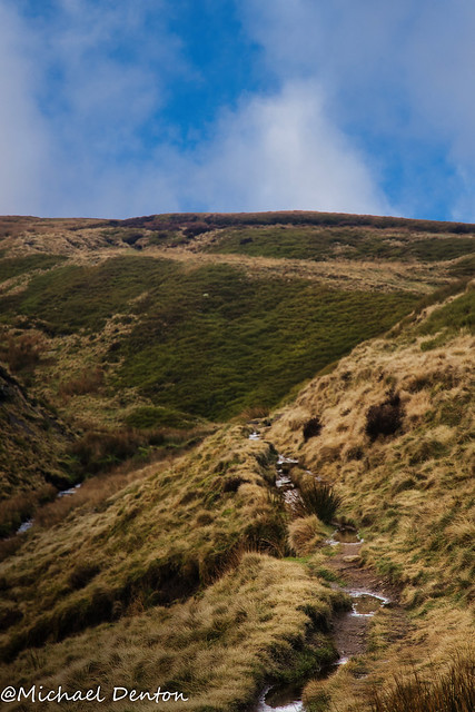 Below the summit of Snake Pass-1