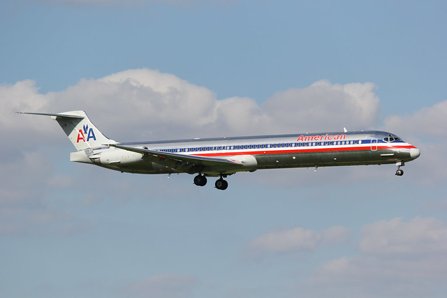 N972TW McDonnell Douglas MD-83 of American Airlines | DFW 03/May/2015