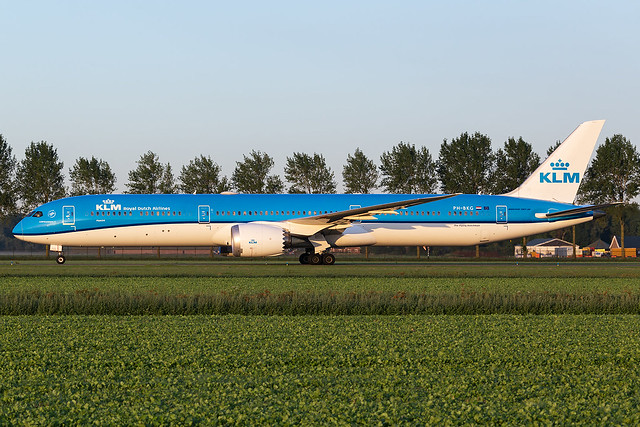 KLM Royal Dutch Airlines  Boeing 787-10 Dreamliner PH-BKG