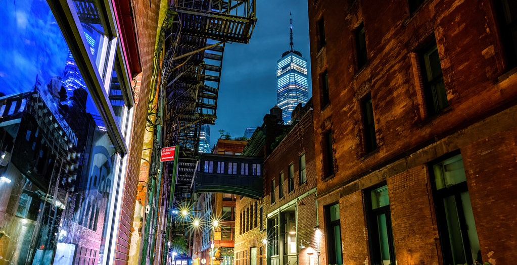US...NYC...WTC from Staple Street...