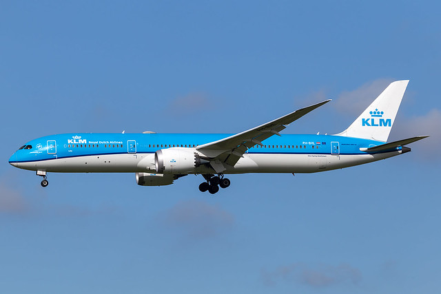 KLM Royal Dutch Airlines  Boeing 787-9 Dreamliner PH-BHL
