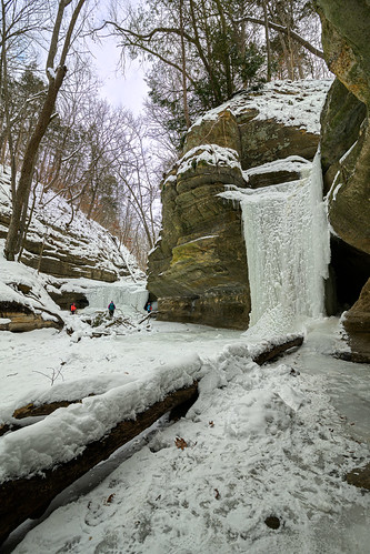 Upper Dell Canyon in Winter A canyon with two frozen waterfalls.
Matthiessen State Park, Illinois
&lt;a href=&quot;https://tomgillphotos.blogspot.com/2024/02/the-upper-dells-in-winter.html&quot; rel=&quot;noreferrer nofollow&quot;&gt;Read more on my blog&lt;/a&gt;