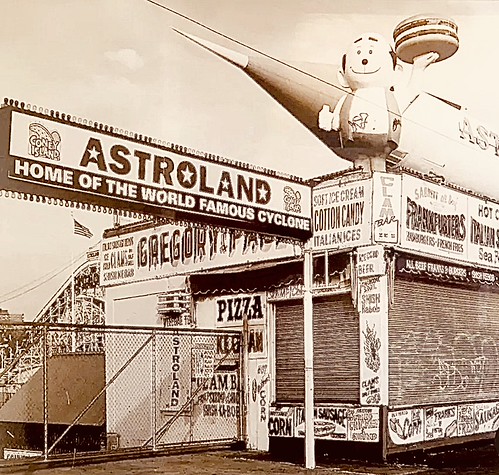 1975 Coney Island Astroland Boardwalk Entrance | Vintage ima… | Flickr