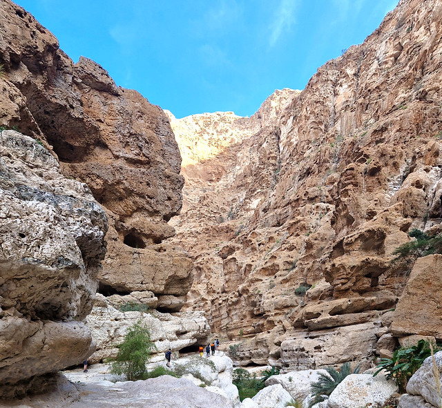 Walking the Wadi.. (View large!!)