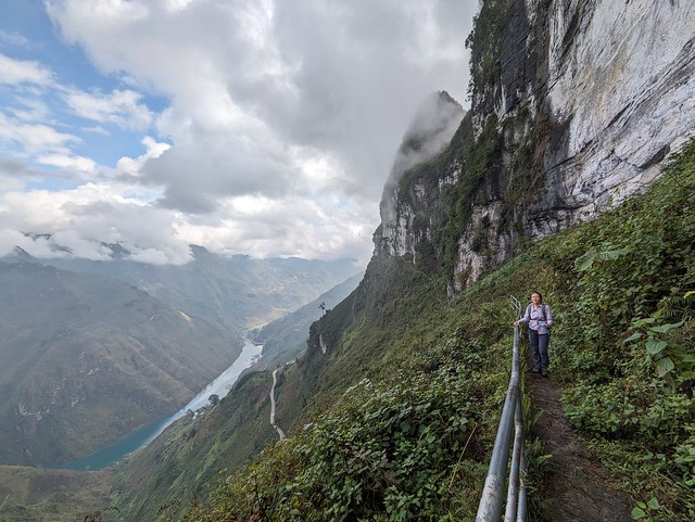 Ha Giang White Cliffs - Walking the SkyPath in Ma Pi Leng Pass between Dong Van and Meo Vac, Vietnam