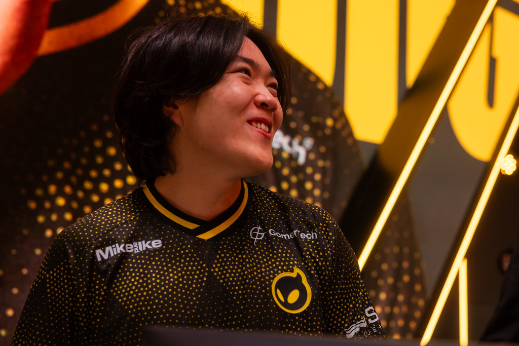 LCS Spring Split 2024 Week 3 - Day 1