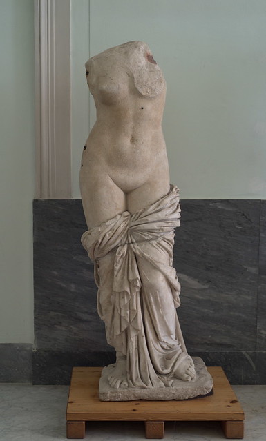 Aphrodite of Sinuessa (MANN 321153)