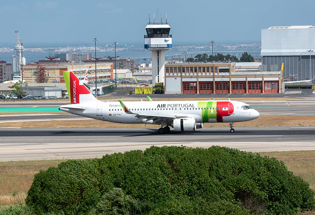 TAP Portugal Airbus A320-251N CS-TVJ