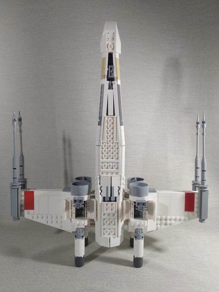 Lego Star Wars MOC - upgraded T-65 X-wing starfighter