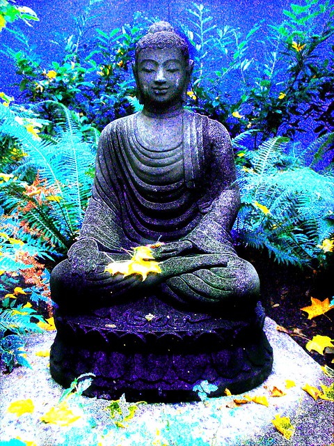 west end garden and Buddha    edit in Blue