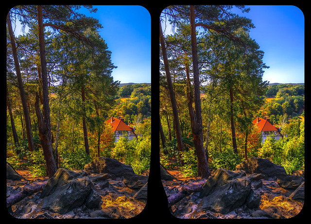 Valley view 3-D / CrossView / Stereoscopy