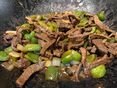 Finished Beef Stir Fry in Wok from Big Green Egg