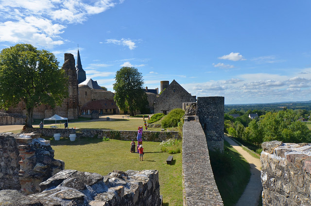 Sainte-Suzanne (Mayenne) - Château