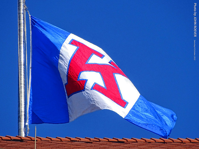 KU Flag at Fraser Hall, 8 Oct 2022