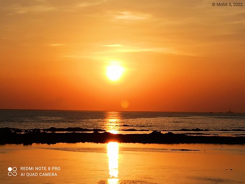 sunset sea beach dusk composure seascape evening sky landscape shotbyredminote8pro xiaomi redminote8pro shotbymi redmiphotography mobilephotography mumbai india
