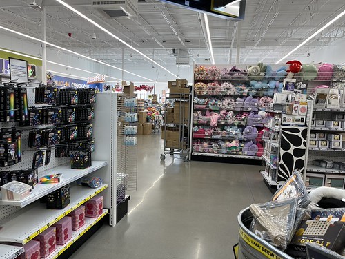 Five Below interior | by RetailRyan