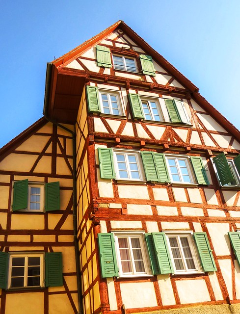 Stiefel Haus. Ältestes Handwerker Fachwerkhaus in Tübingen mit sichbarem Holz Fachwerk