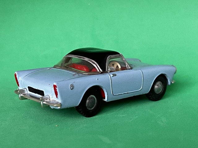 Tri-Ang - Spot On Models - Number 191 - Sunbeam Alpine Hardtop - Miniature Diecast Metal Scale Model Motor Vehicle